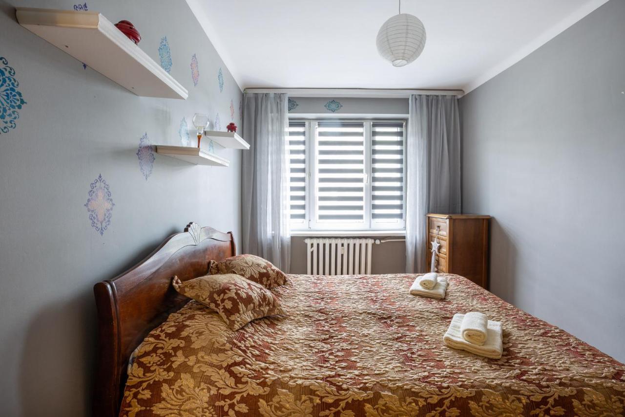 Apartment Apartament Przy Parku Centralnym