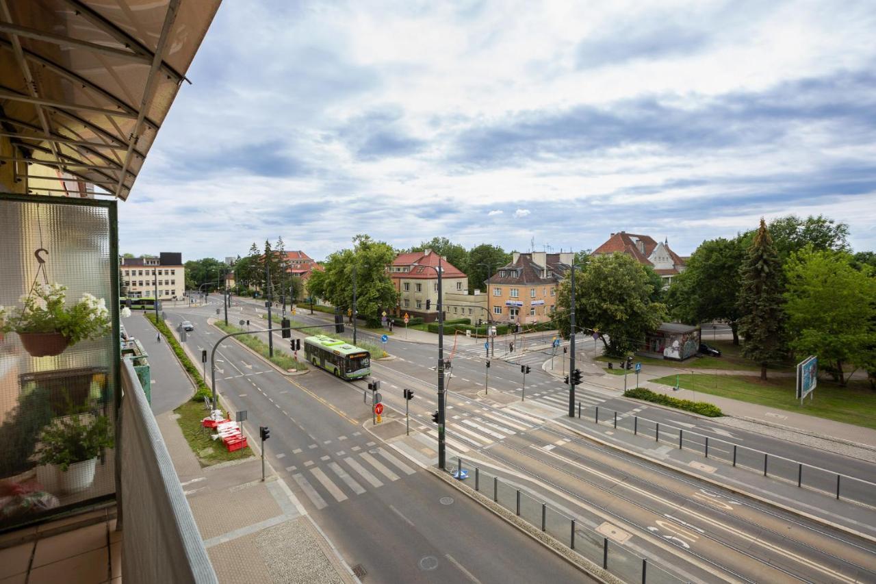 Apartament Przy Parku Centralnym Apartment *